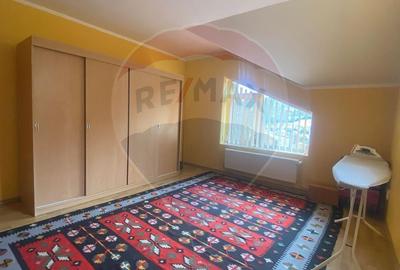DE VANZARE Casa / Vila cu 6 camere  Podul Dambovitei/ Arges - 21