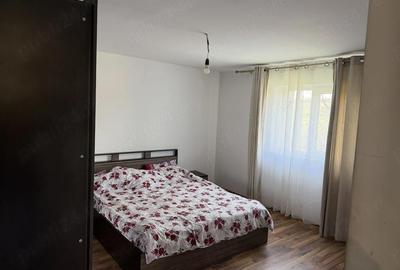 Casă cu Teren 1640 Mp în Cărbunari - 1
