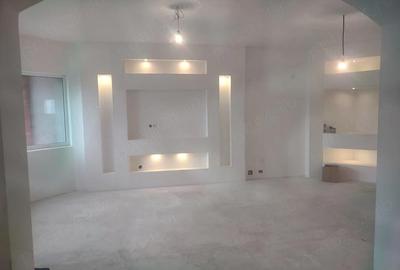 Casă cu 3 camere cu Teren 2400 Mp în Diosig - 8