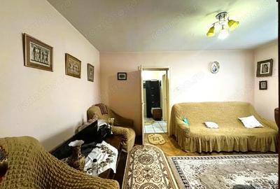 Apartament 2 camere etaj 2 zona centrala Str Pacii - 9