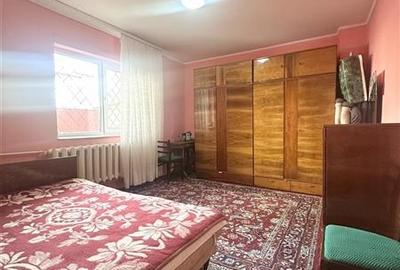 Casă individuală cu 10 camere cu Canalizare în Faleza Nord - 5