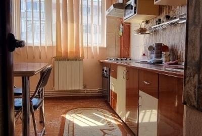 Apartament cu 2 camere decomandat în Micro 20 - 4