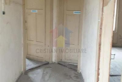 Ultracentral - Lic. Balcescu Casa P+1 +teren 1109 mp pe colt, deschidere dubla 75ml - 2