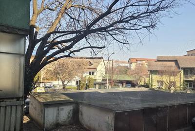 Spațiu comercial, de 20 mp, în Dâmbovița - 1