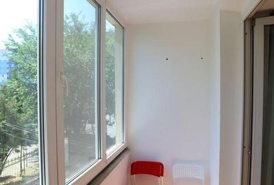 Apartament cu 3 camere semidecomandat, mobilat în Gara de Nord - 1