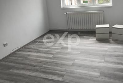Apartament cu 3 camere decomandat, mobilat în Lipovei - 4