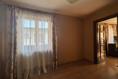 Vila curte proprie S+P+ET pretabil Birou sau Locuit - 6