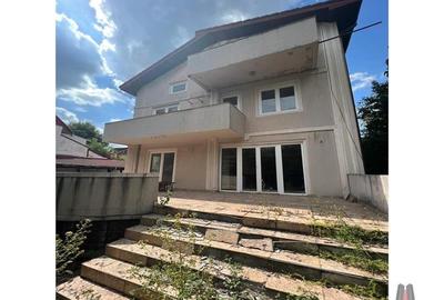 Vila individuala / S+P+1E+M /Iancu Nicolae-Zoo / necesita renovare - 4