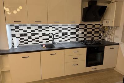 De închiriat apartament 2 camere  Apărătorii Patriei - 6