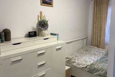 Apartament cu 4 camere decomandat, mobilat în Nicolina - 4