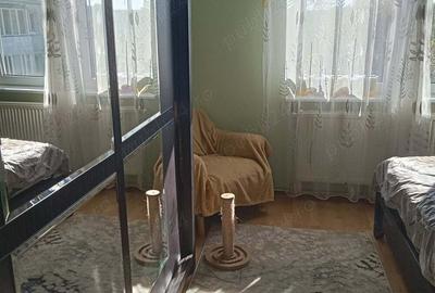Apartament cu 2 camere decomandat în Micro 1 - 1