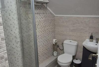Casă cu 6 camere cu Teren 220 Mp în Central - 6