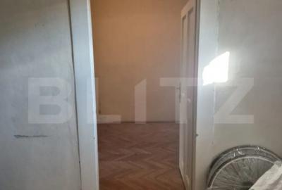 Casă cu 3 camere cu Teren 400 Mp în Central - 2