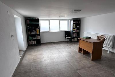 Casă individuală cu 5 camere cu Canalizare în Sud-Est - 16