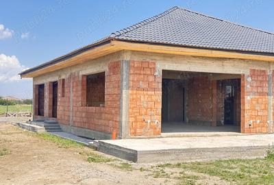 Casa la rosu 191 mp, teren 1000 mp - 4