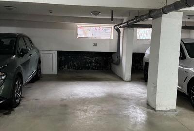 Spațiu comercial, de 14 mp, în Central