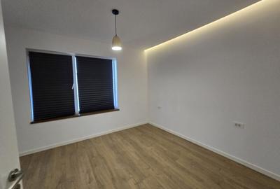 Vanzare vila 4 camere Tunari - 20