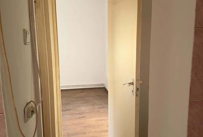 Apartament cu 2 camere decomandat în Exterior Vest - 3