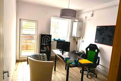 Apartament cu 2 camere decomandat în Dâmbu Pietros - 1