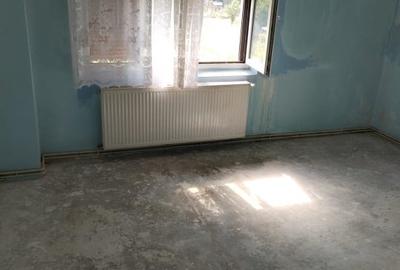 Apartament cu 4 camere decomandat în Central - 4