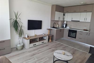 Apartament cu 2 camere decomandat, mobilat în Tractorul