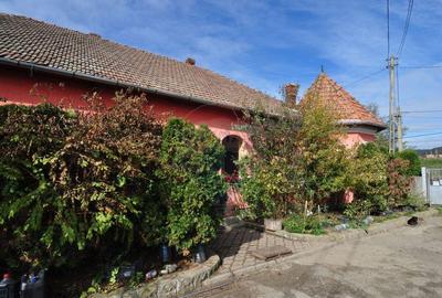 Casa cu teren ?i anexe, curte generoasa, poten?ial ur... Casa cu teren ?i anexe, curte generoasa, poten?ial ur... - 2