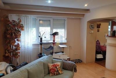 3 camere etaj 1, 2 balcoane, Mobilat si Utilat, decomandat, 3 camere etaj 1, 2 balcoane, Mobilat si Utilat, decomandat, - 10