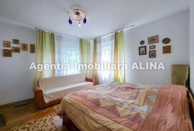Casă cu 5 camere în Central