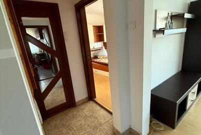 Apartament cu 3 camere decomandat, mobilat în Narcisa - 16