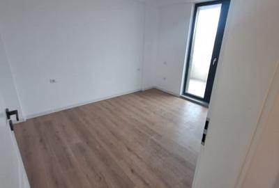 Tomis III , spatii IDEAL BIROURI, 58 mp. , imobil 2023, LOC DE PARCARE PROPRIU - 4