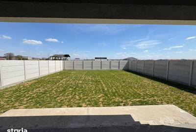 Casă cu 4 camere cu Teren 553 Mp în Sântandrei - 2