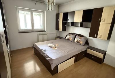 Apartament cu 3 camere decomandat în Sud - 2