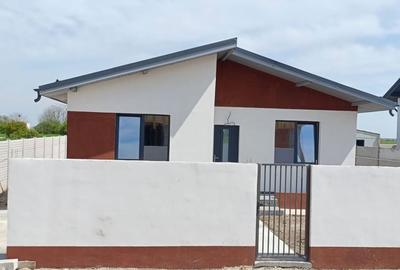 Casă cu 3 camere cu Teren 427 Mp în Berceni - 2