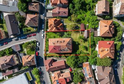 Apartament cu 6 camere decomandat în Centrul Istoric - 11