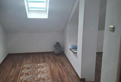 Casă cu 4 camere cu Teren 1300 Mp în Poarta Albă - 2