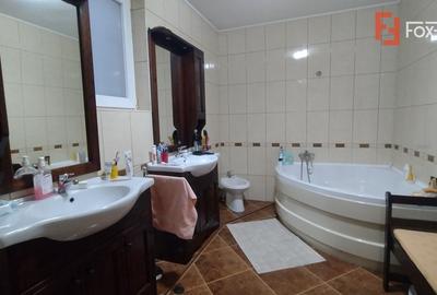 Casă individuală cu 4 camere cu Canalizare în Mircea cel Bătrân - 10