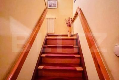 Casă cu 4 camere cu Garaj în Zorilor - 2