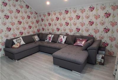 Casă cu 6 camere cu Teren 1073 Mp în Sânmartin