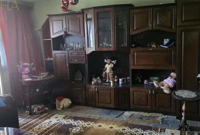 Apartament cu 3 camere decomandat în Central - 4