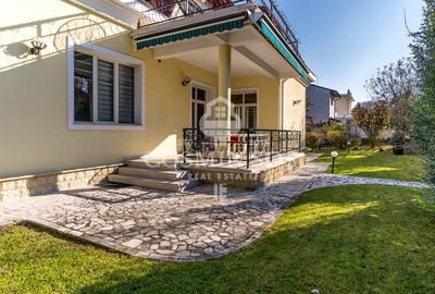 Casă individuală cu 9 camere cu Canalizare în Andrei Mureșanu - 6