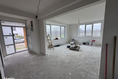 Casă cu 6 camere cu Teren 500 Mp în Clinceni