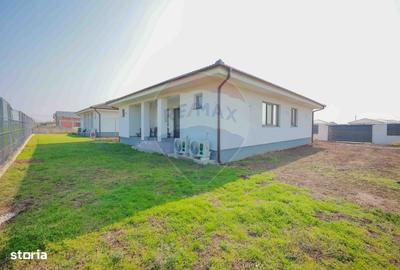 Casă cu 4 camere cu Teren 500 Mp în Nojorid - 3