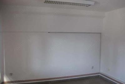 Spațiu comercial, de 600 mp, în Fratelia - 1