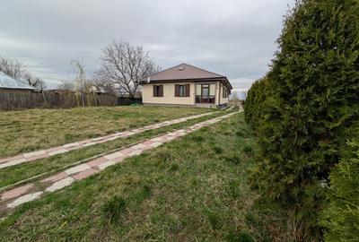 Casa 4 dormitoare, teren 2000m - 18