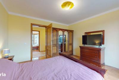 Casă cu 6 camere cu Teren 10331 Mp în Bran - 11