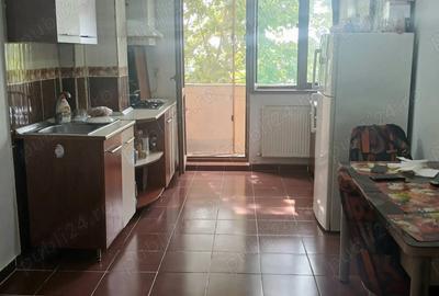Apartament cu 2 camere semidecomandat în Central - 2