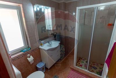 Casă individuală cu 6 camere cu Garaj în Bucureșci - 18