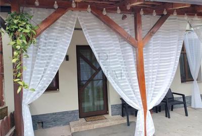 BUCOVINA - 3 CAM - LA CASA - CURTE - CENTRALA - RENOVAT - LOC PARCARE - 15