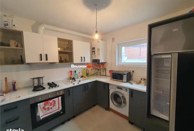 Casă cu 4 camere cu Teren 344 Mp în Central - 2
