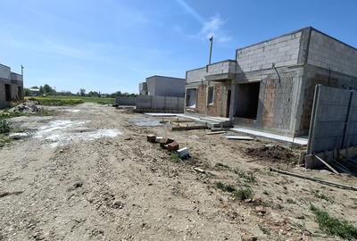 Loturi 400 mp utili, deschidere 20 ml, drum 11 ml, langa vile in constructie - 7